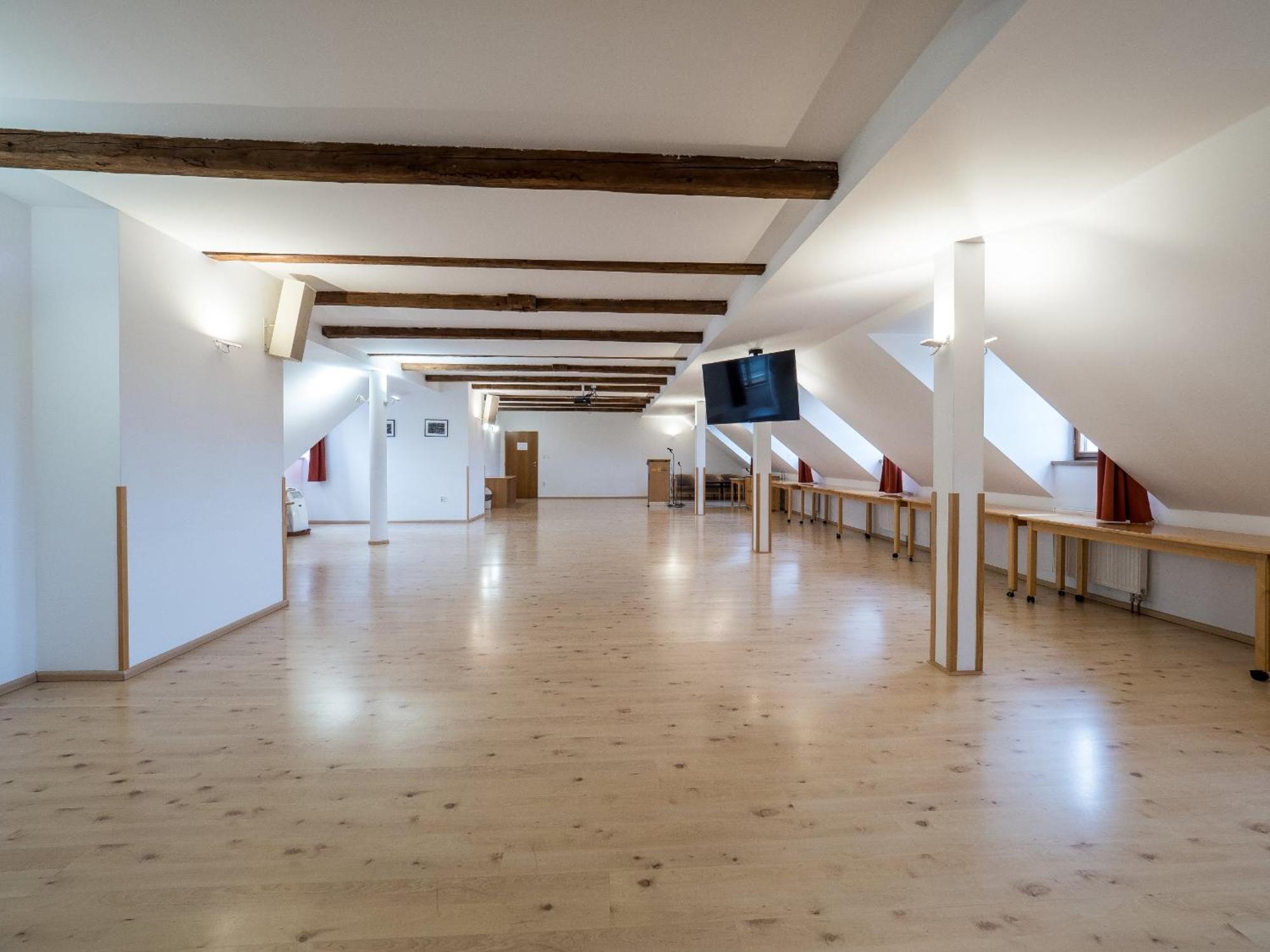 Klášter Hejnice, vzdělávací, konferenční a poutní dům Exterior foto