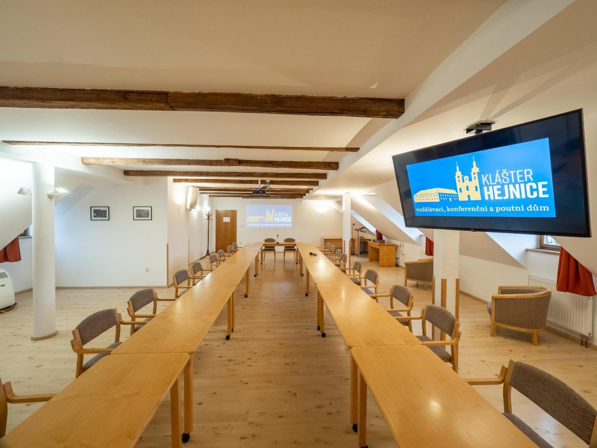 Klášter Hejnice, vzdělávací, konferenční a poutní dům Exterior foto