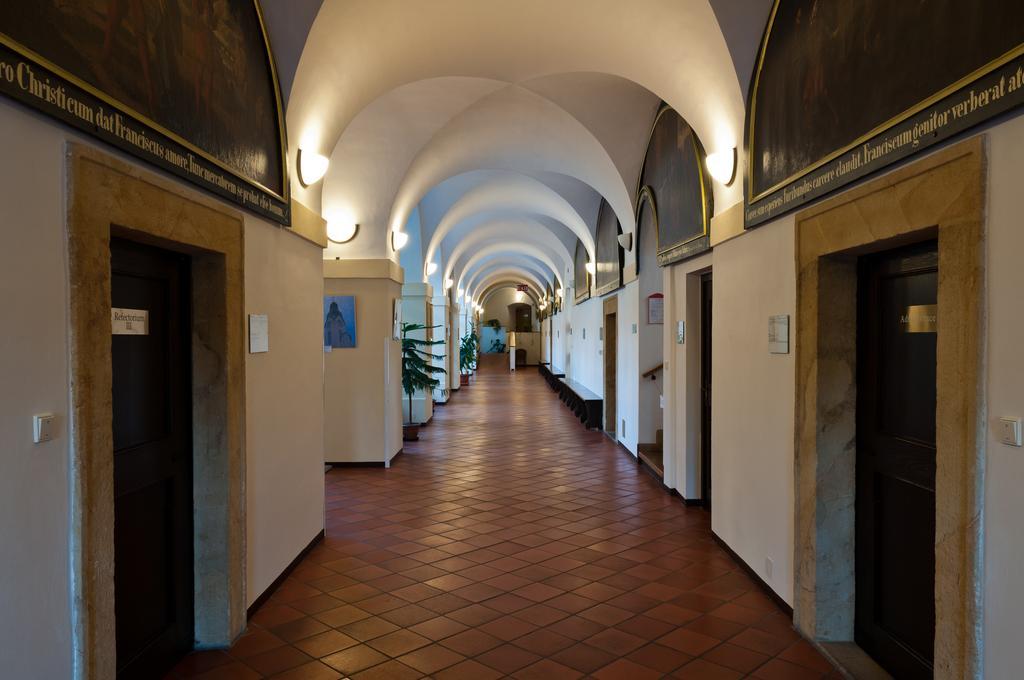 Klášter Hejnice, vzdělávací, konferenční a poutní dům Exterior foto